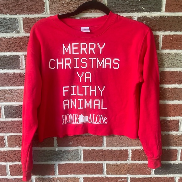 Home Alone women’s cropped sweatshirt. Barely used size medium (runs small) - Picture 1 of 1